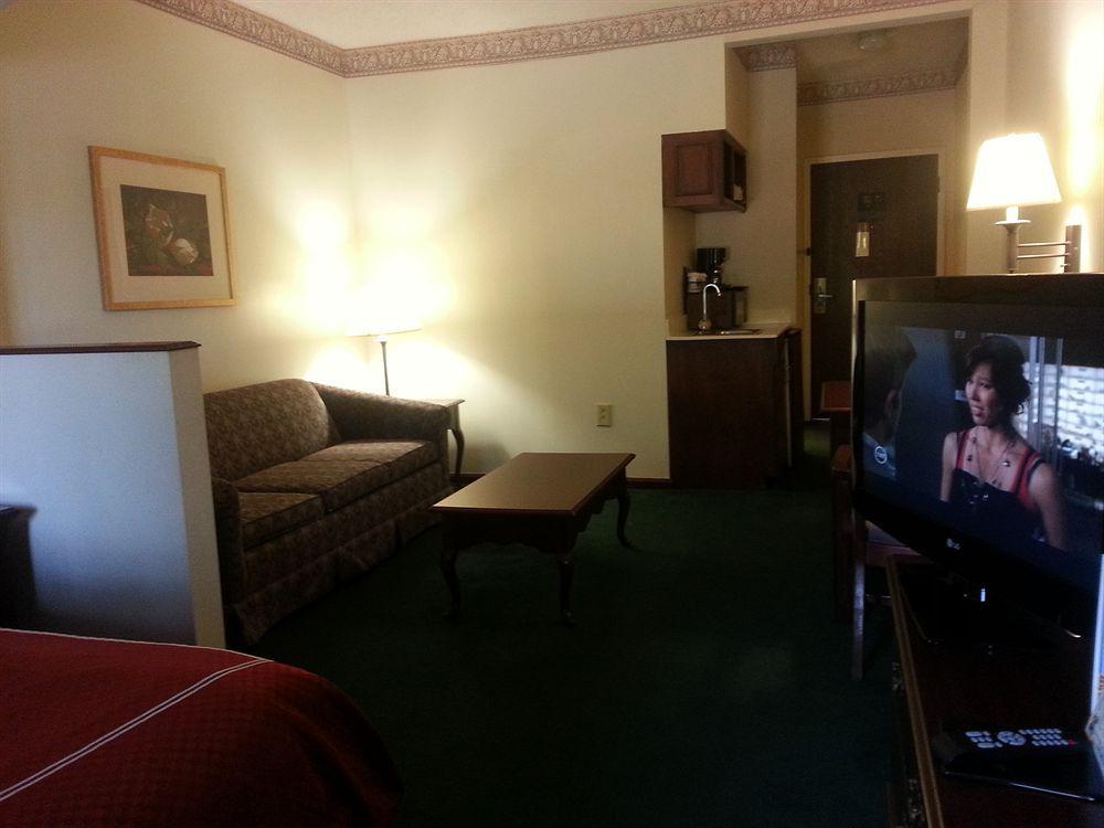 Red Roof Inn & Suites Albany, Ga Eksteriør bilde